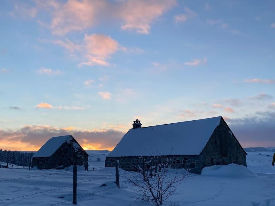Buron Coeur D'aubrac Holiday home *